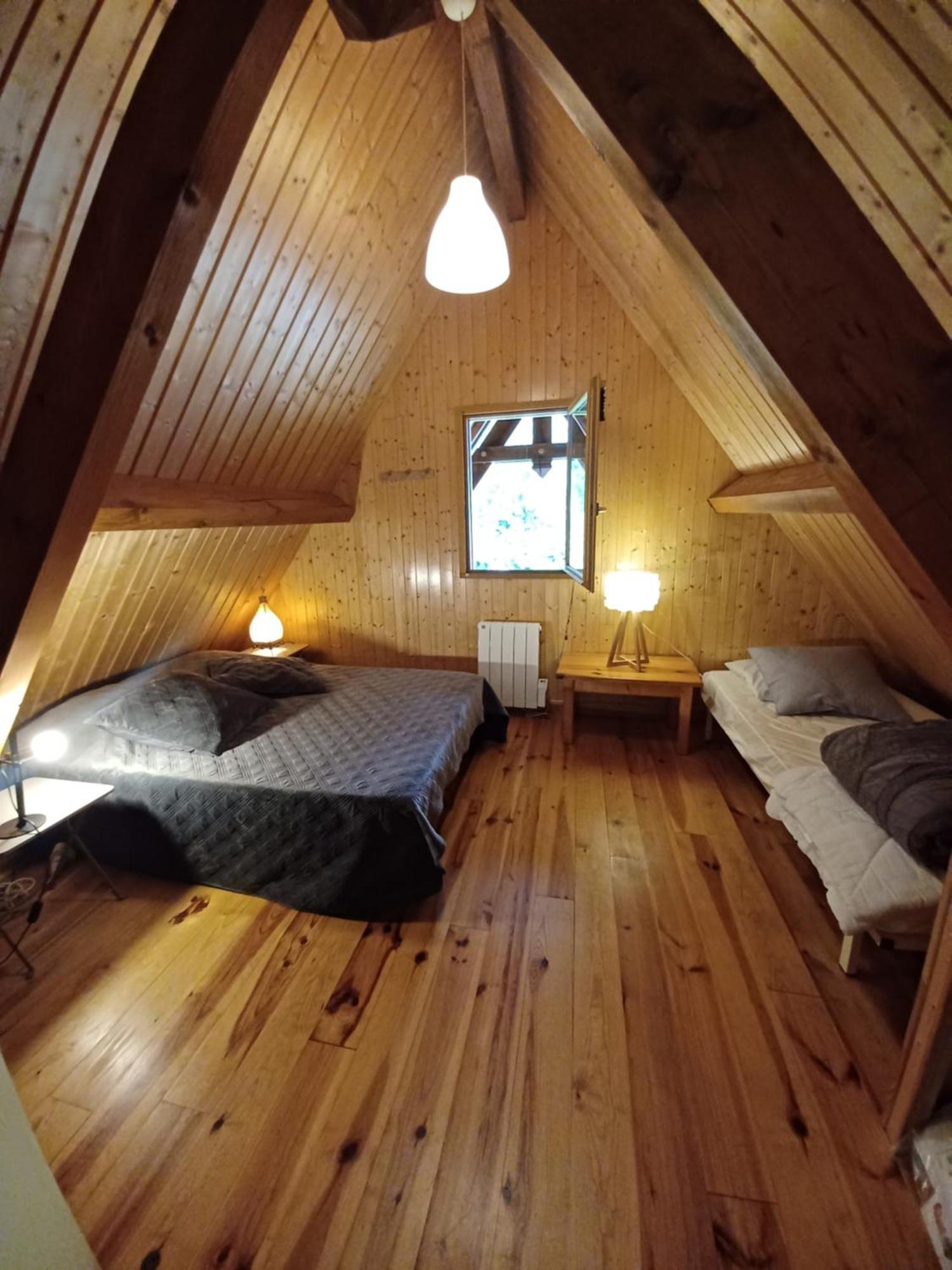 Chalet 9 