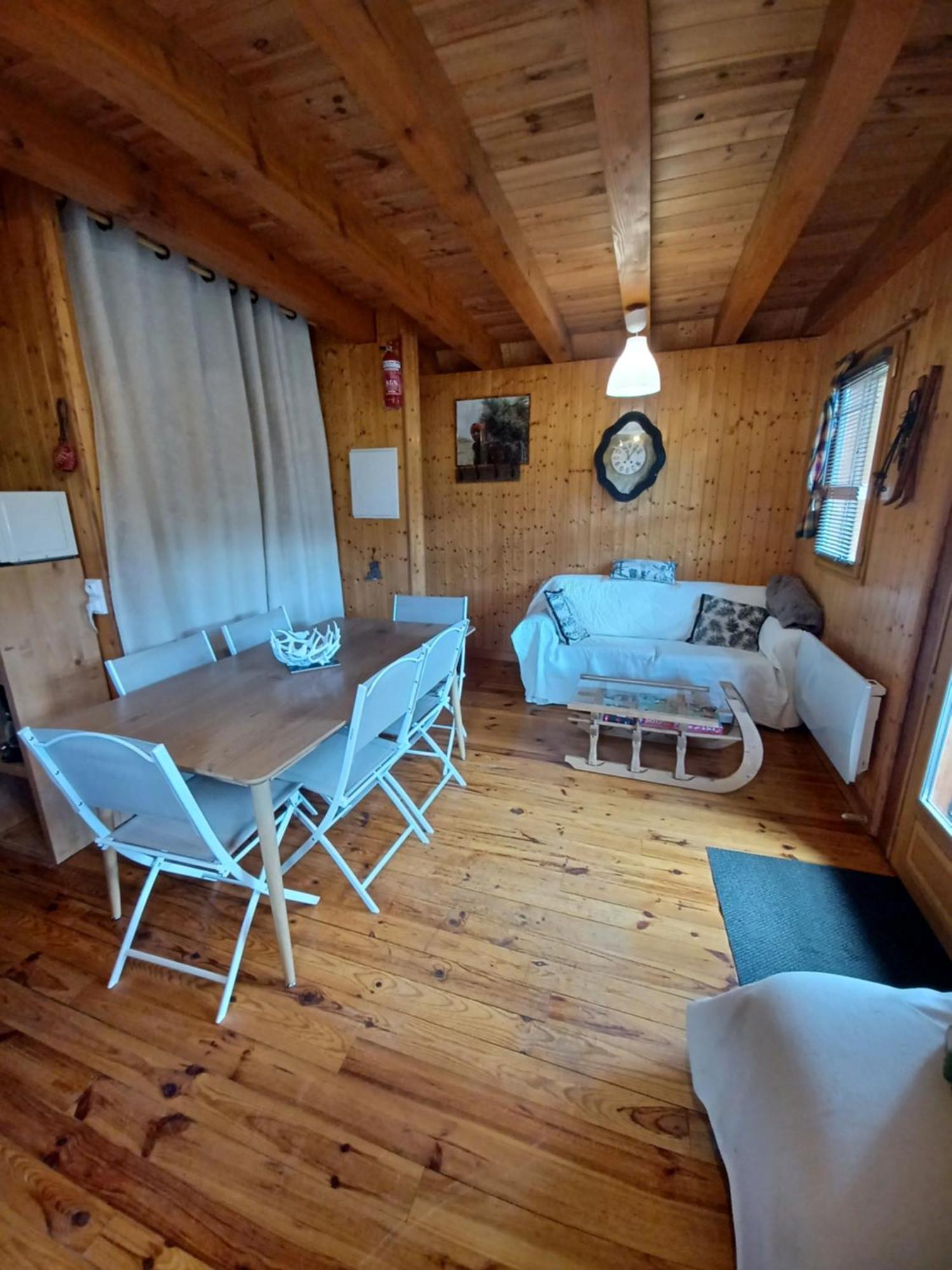 Chalet 9 